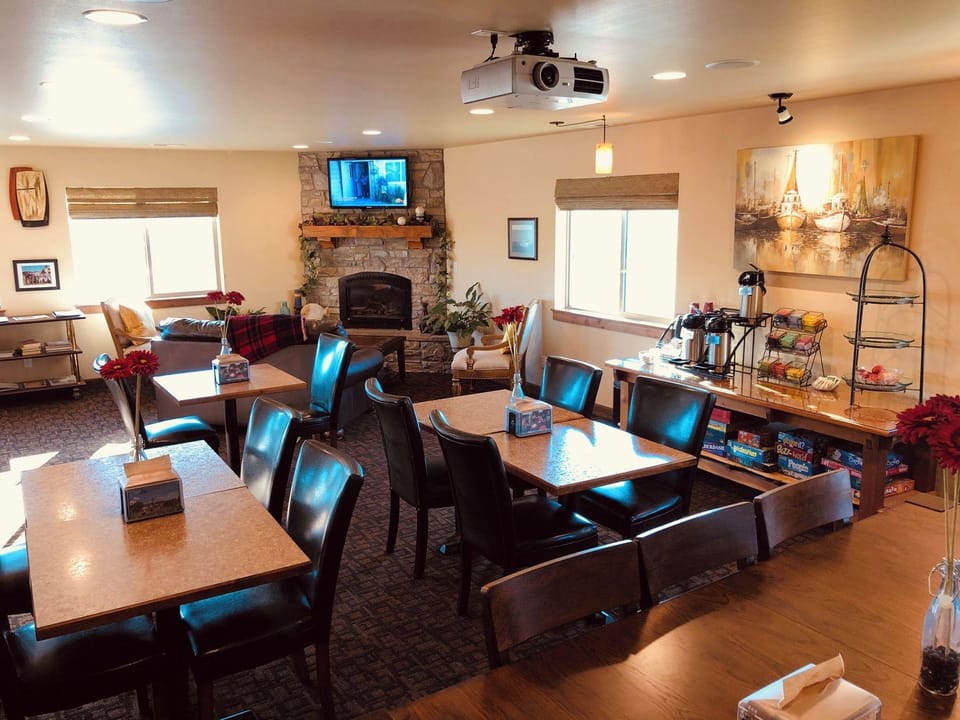 Mountain View Lodge and Resort Hotel in Manson