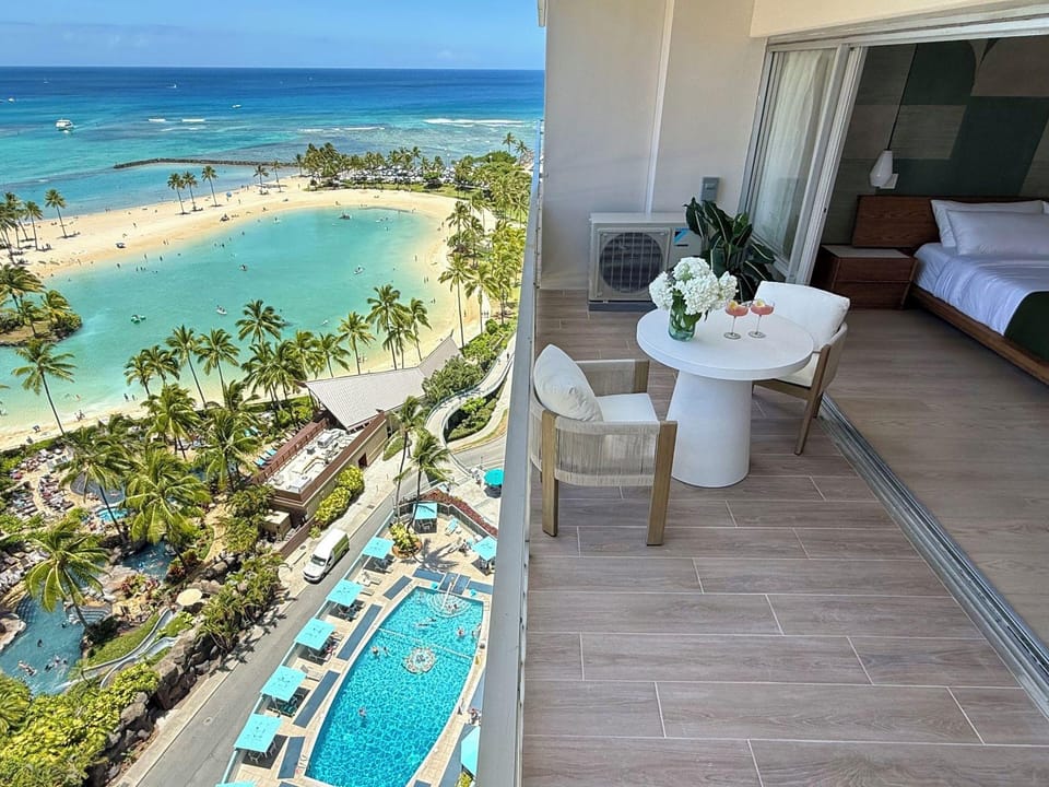 Panoramic Oceanview Resort Hotel in Honolulu