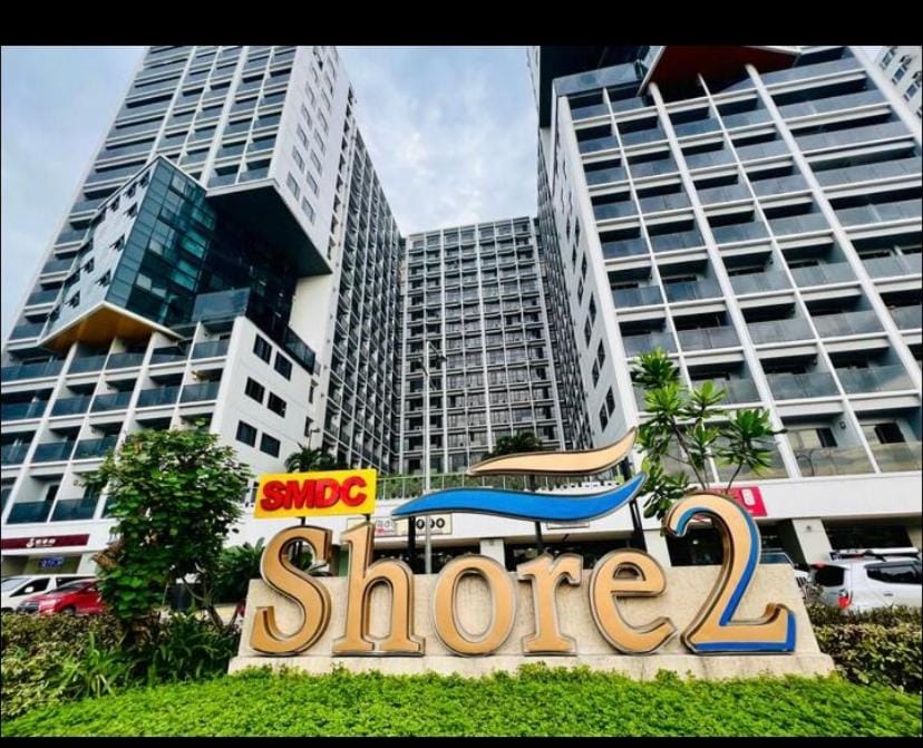 Shore 2 Tower 1 Hotel in Pasay
