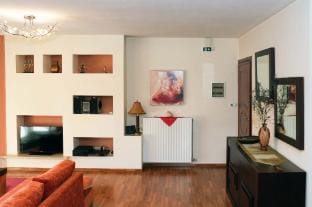 Central Grevena Retreat with Mountain Views Hotel in North Macedonia