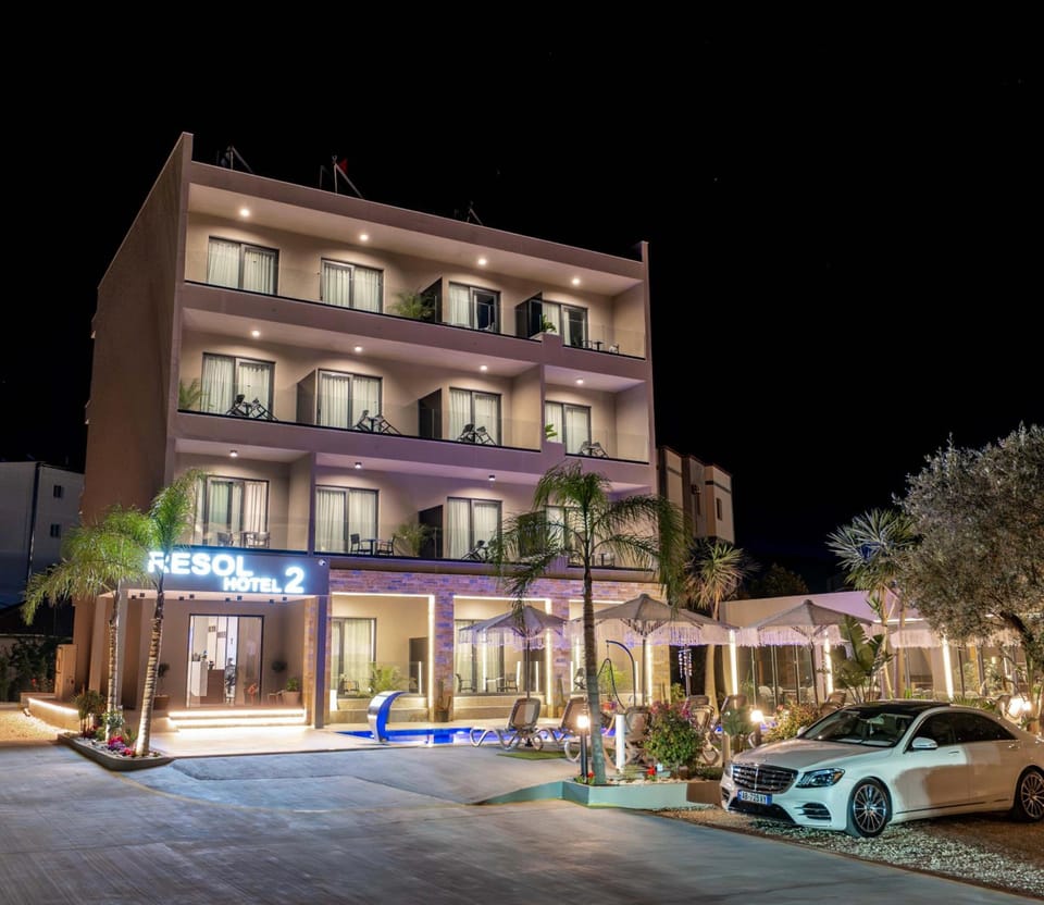 Hotel Resol 2 Hotel in Ksamil