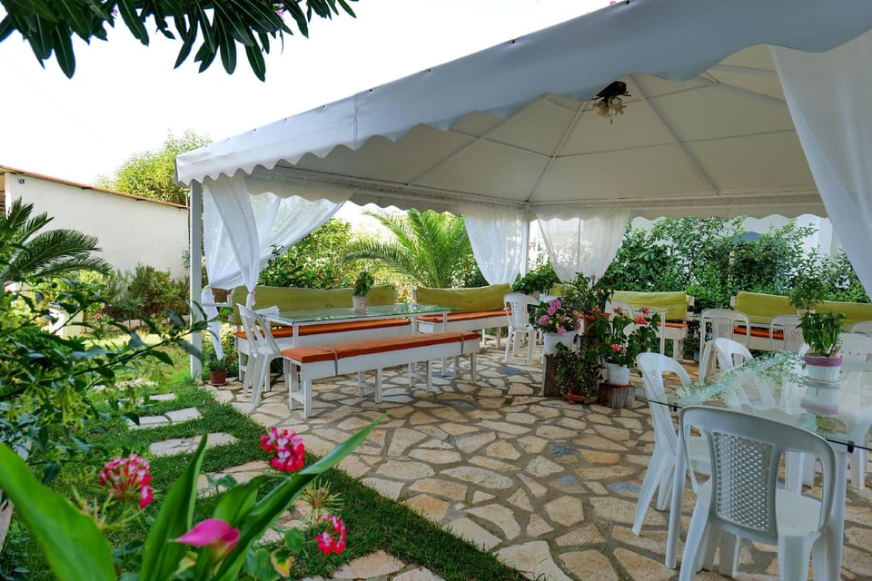 Hotel Divo Palace Hotel in Ksamil