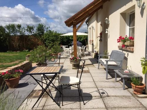 LE CLOS DU GOLF Hotel in Centre-Val de Loire