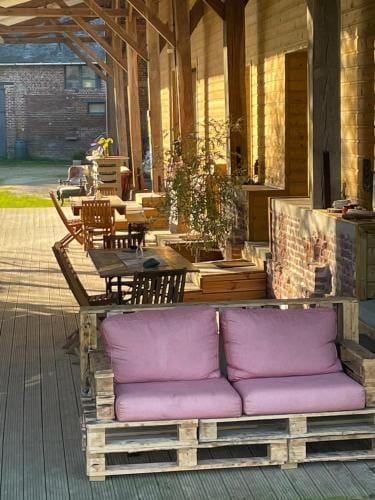 Double room on farm (La ferme du Tao) Hotel in Wallonia, Belgium