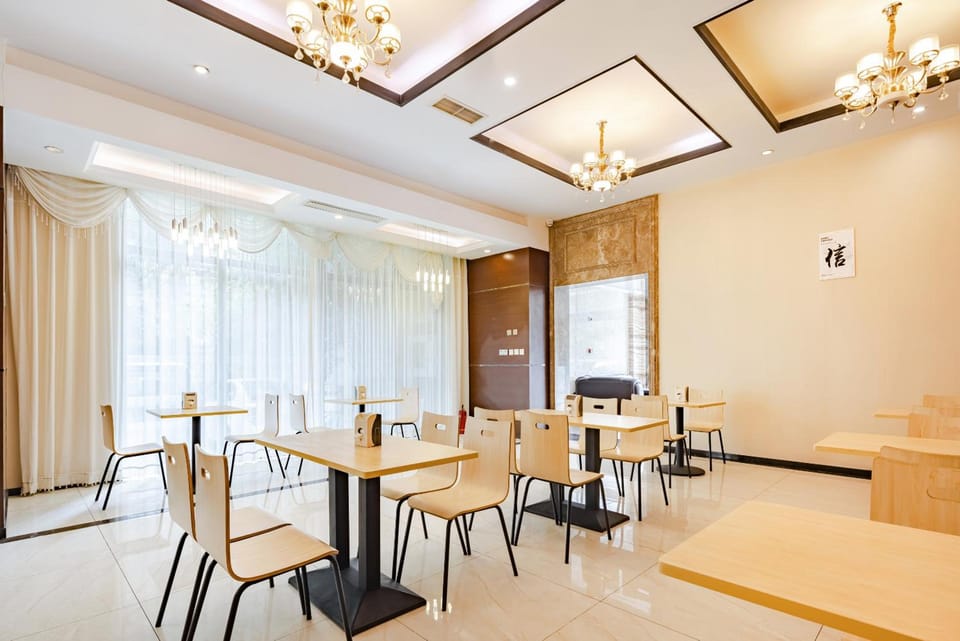 Chengdu Luhu Garden Hotel Hotel in Chengdu