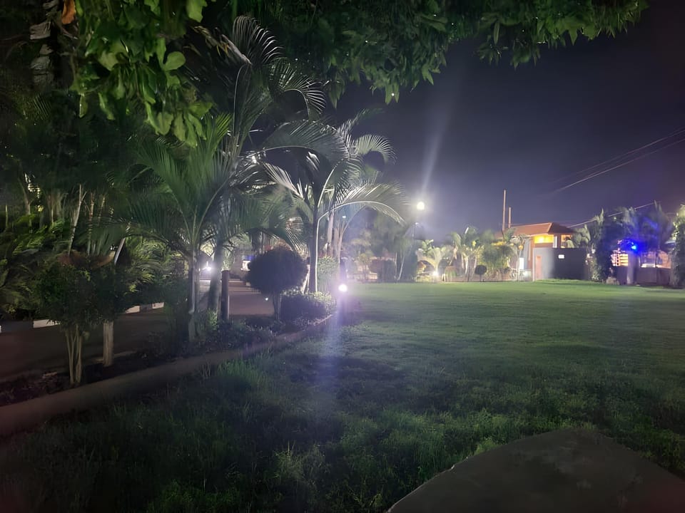 Tek Country Gardens Buwama Hotel in Uganda
