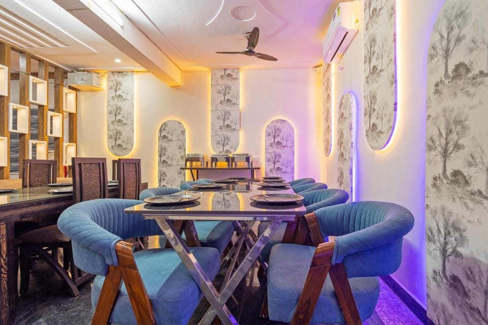 The Grand Corporate Inn near sector 52 Metro Station Hotel in Noida