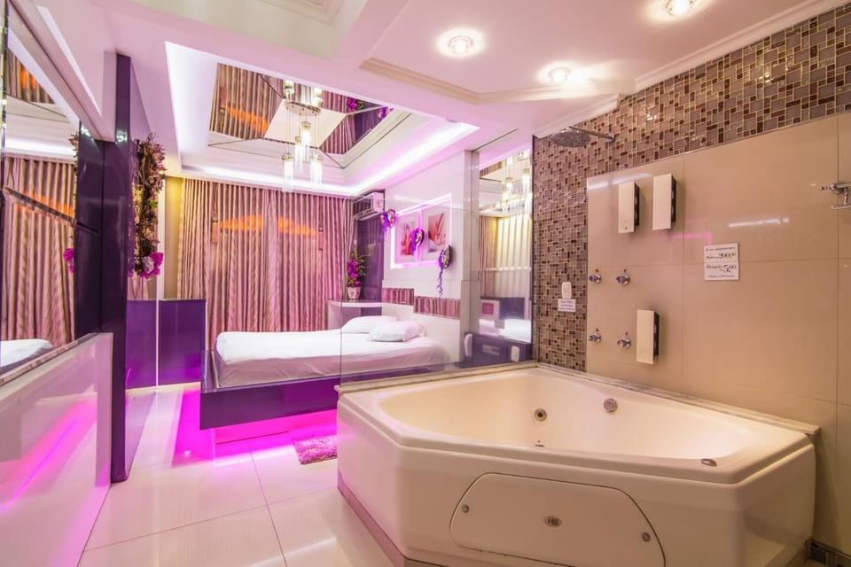 Golden Motel Love hotel in State of Santa Catarina