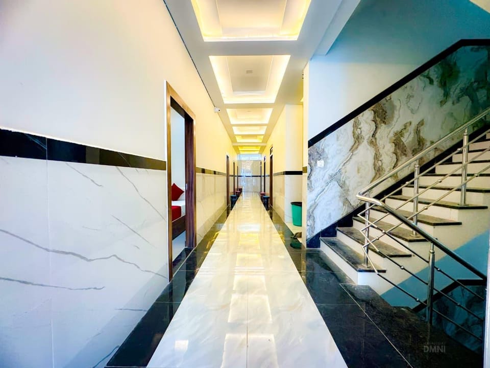 The Vrind Orchid Hotel at Vimla Residency Near Prem Mandir Hotel in Uttar Pradesh