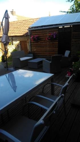LES 4 VENTS Hotel in Bourgogne-Franche-Comté