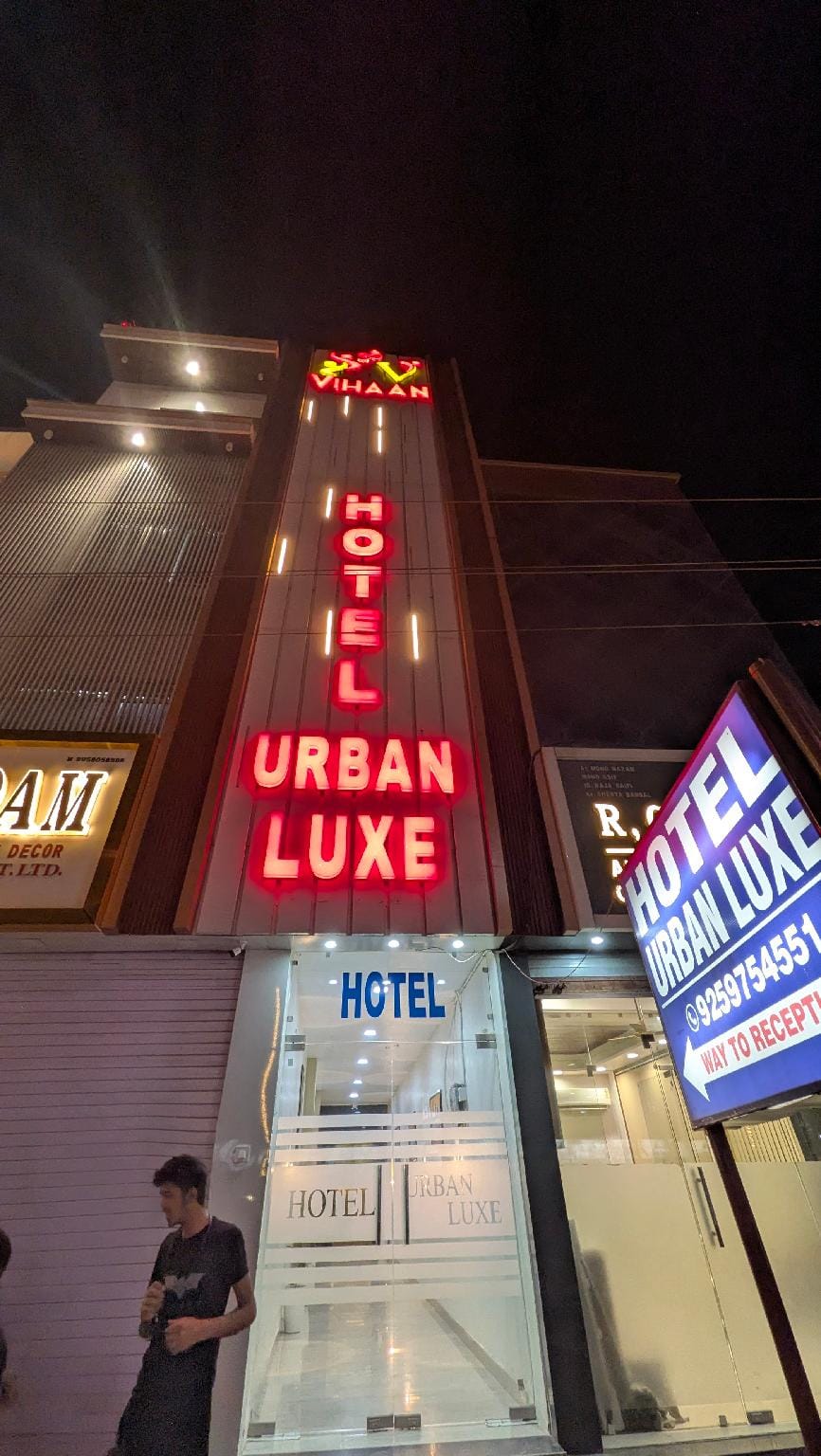 Hotel Urban Luxe  Hotel in Uttar Pradesh