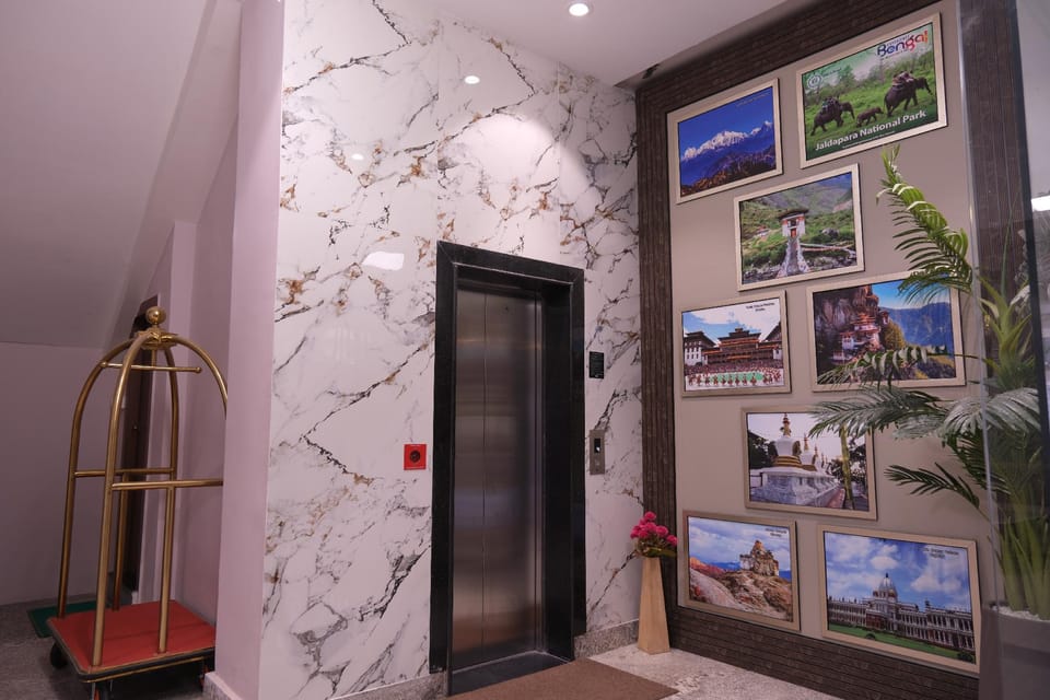HOTEL THE ROYAL KESHAR Hotel in West Bengal