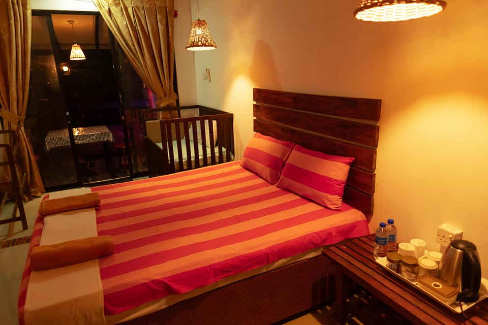 Papaya beach Hostel in Mirissa