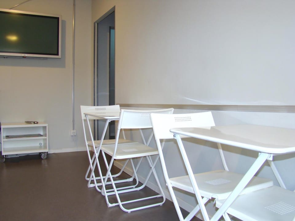 BNB near Brandenburg Gate Hostel in Berlin