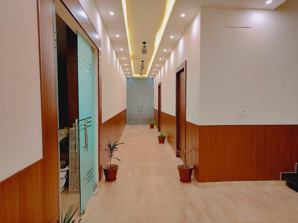 Hotel Neelkanth Ayodhya  Hotel in Uttar Pradesh