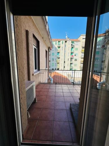 Bovisa House B&B private rooms Hotel in Milan