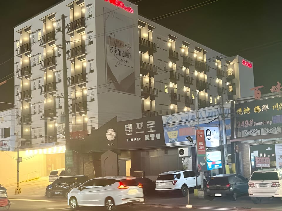 Mango Suites - Angeles Hotel in Angeles