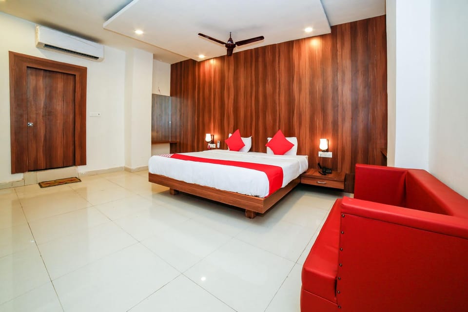 Rishabh Jhansi Hotel in Uttar Pradesh
