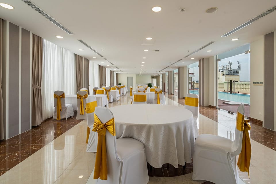 Ben Thanh One Step Prime Hotel in Ho Chi Minh City