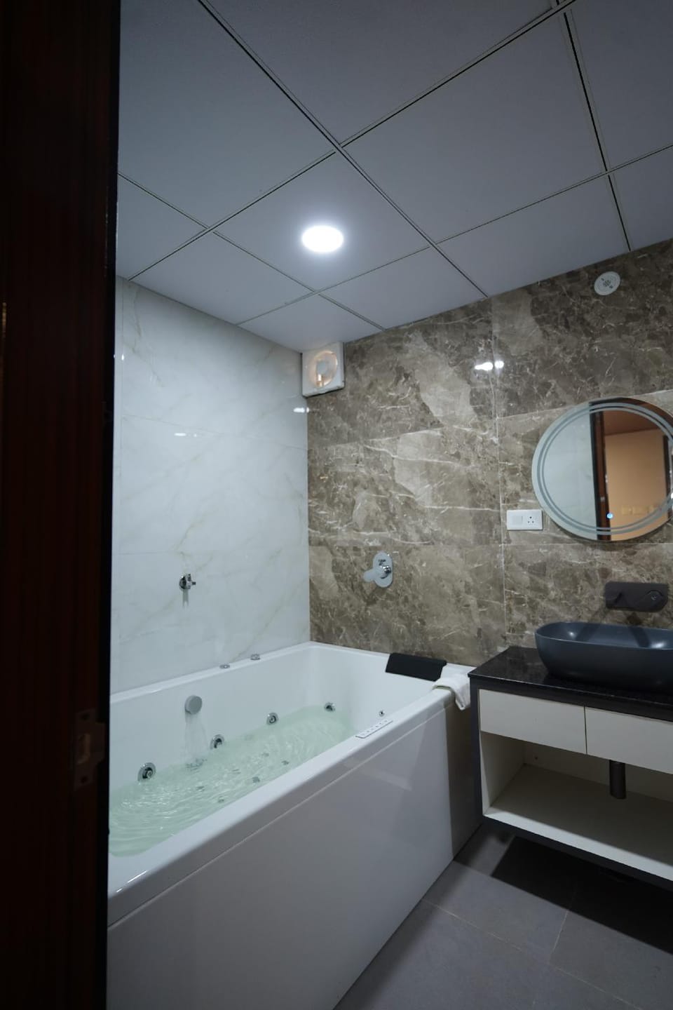 Sunrise Dreamworld Resort Hotel in Rajasthan