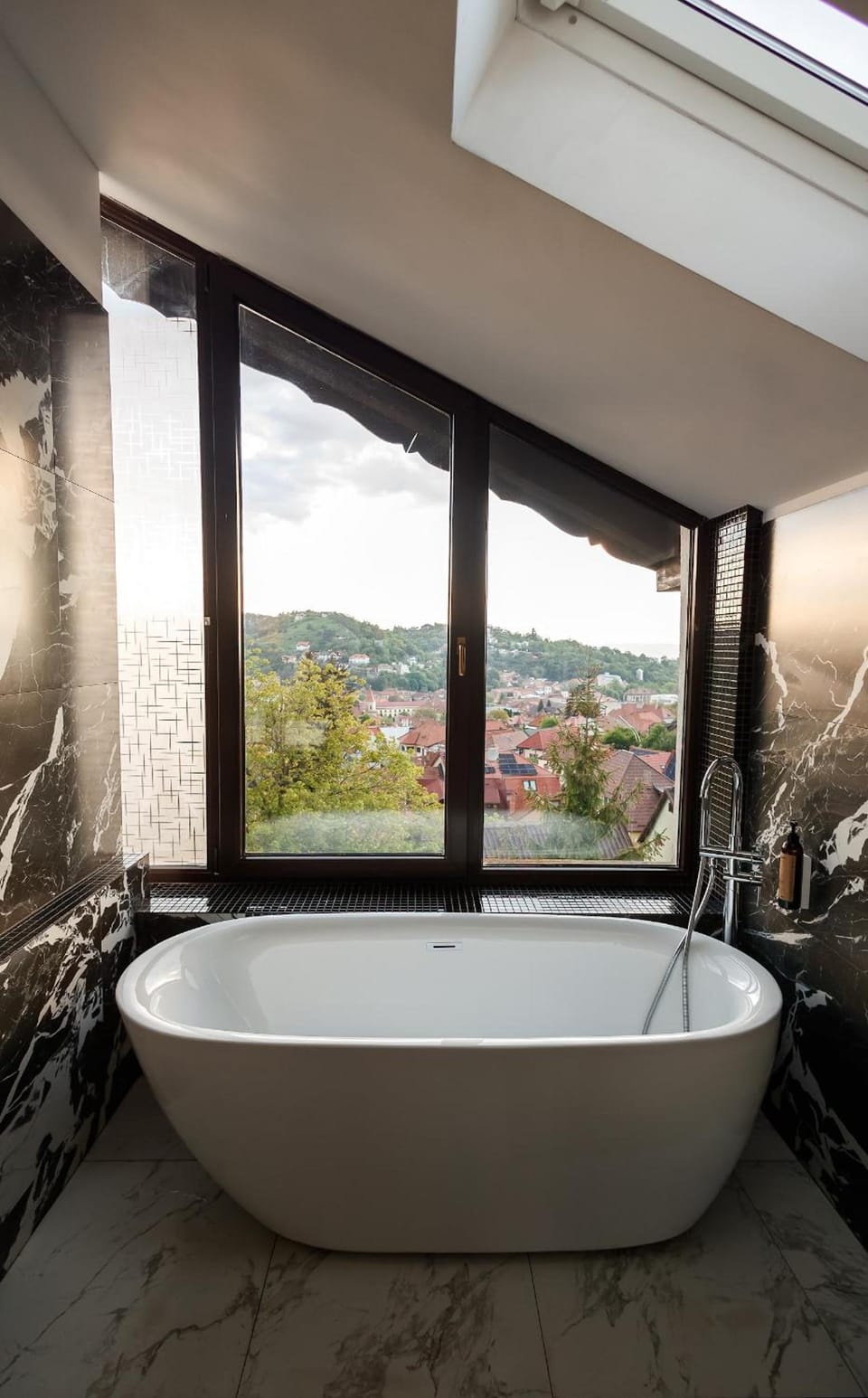 Classic Inn Hotel Hotel in Brasov