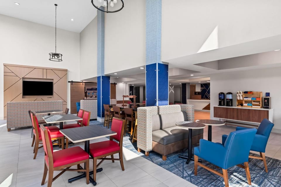 Holiday Inn Express & Suites Austin SW - Sunset Valley By IHG Hotel in Sunset Valley