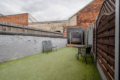 Highfields House - Free Wifi - Free Local Parking Hotel in Sheffield