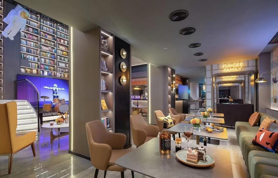 FunGee Huanzhi Hotel (Hefei Huaihe Road Pedestrian Street Yintai Center Branch) Hotel in Jiangsu