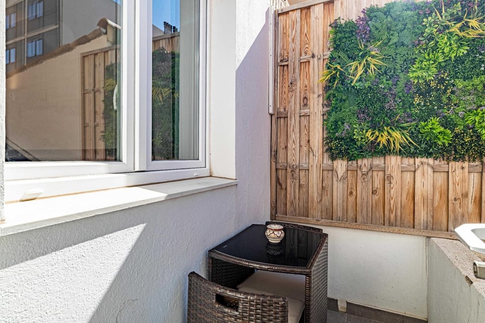 Charming flat - AC - 2BR - 6P - Cannes Hotel in Cannes