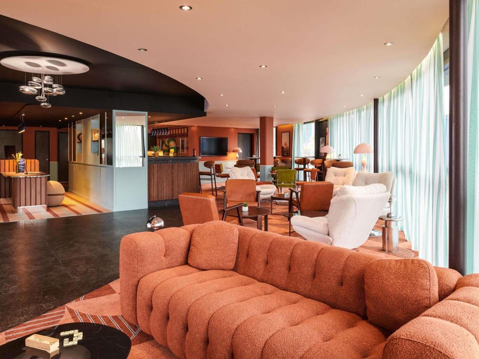 Bar/lounge