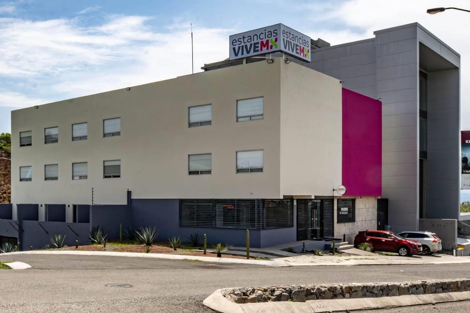 Hotel Estancias VIVE MX el marques Queretaro, Trademark Hotel in Santiago de Queretaro