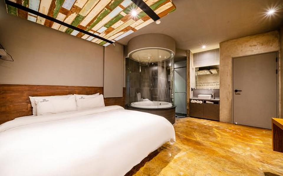 Guestroom