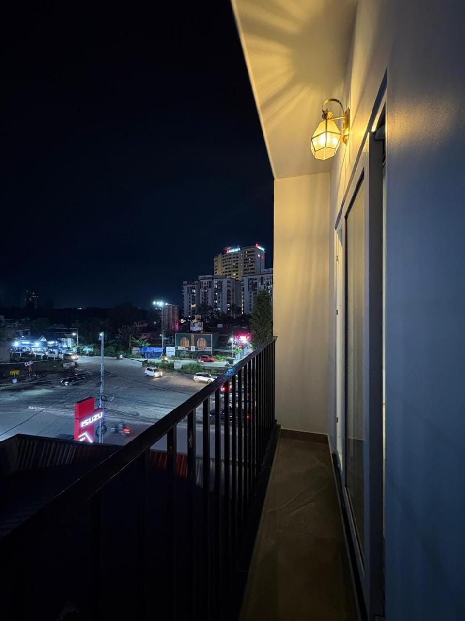 SandDune Luxury Suites Hotel in Kochi