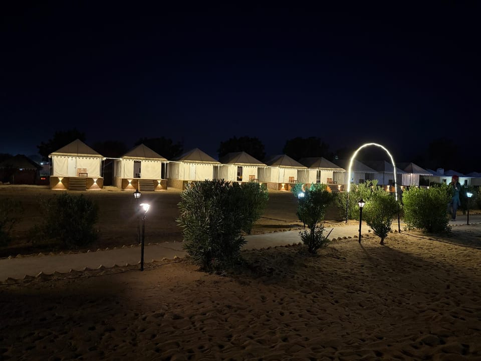 Royal capital resort! A Luxury camp in Jaisalmer. Hotel in Rajasthan
