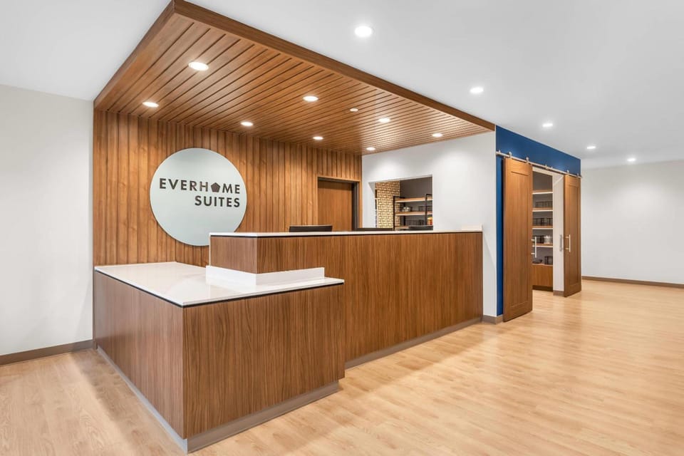 Everhome Suites Clarksville Ft Campbell Area by Choice Hotels Hotel in Clarksville