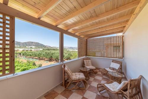 Paradisos luxury villas next to beach Hotel in Lasithi