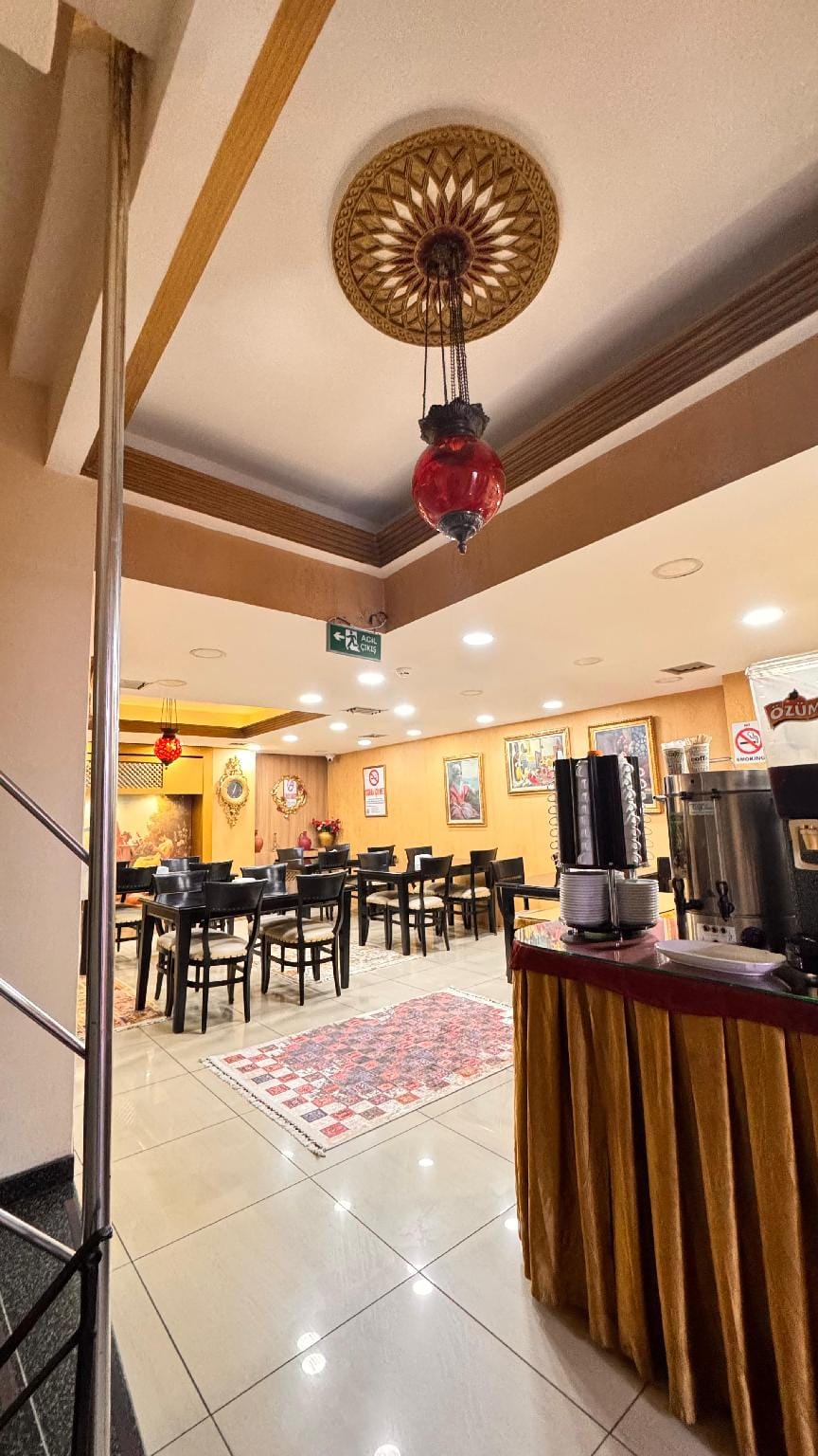 HOTEL EFENDİ Bed and Breakfast in Istanbul
