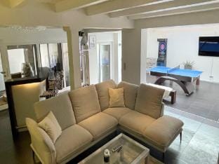 Apartment with bar, recreation room in Kastellaun Hotel in Rhein-Hunsrück-Kreis