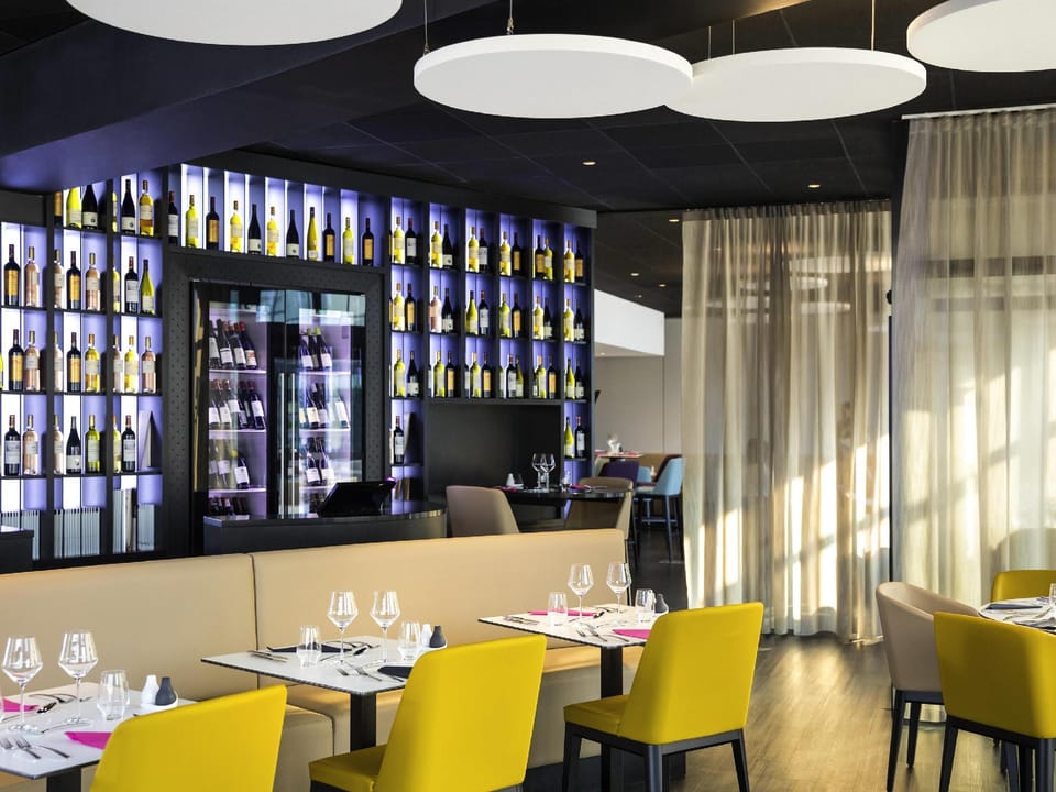 Hotel Mercure Cherbourg Centre Port Hotel in Normandy