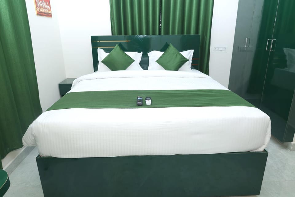 Skytouch Residency, Sholinganallur Hotel in Chennai