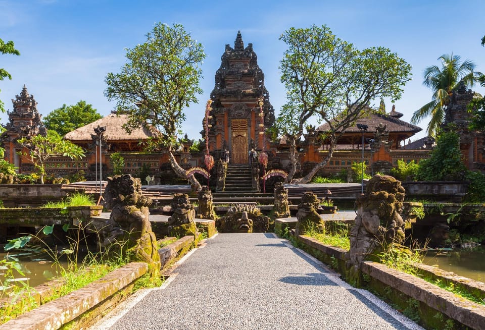 Indraprasta Guest House Ubud Lodge in Ubud