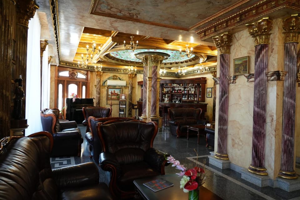 Alexandrapol Palace Hotel Hotel in Armenia