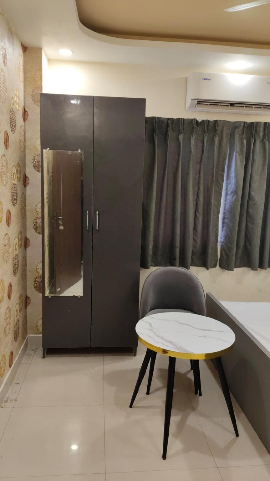 Reeti Rivaaj Hotel Patna Hotel in India