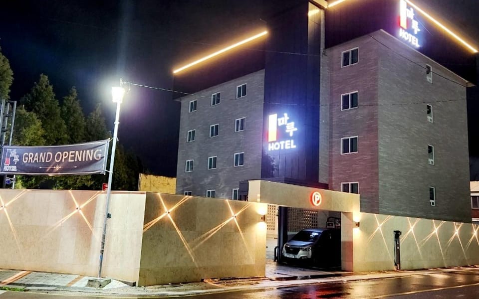 Gunsan Maru Hotel Motel in South Korea