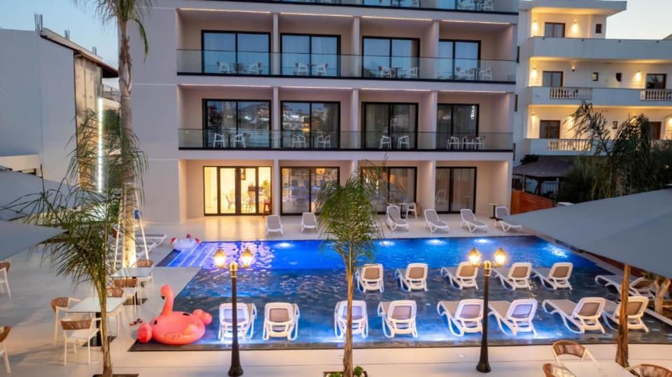 Central Park Premium Hotel Hotel in Ksamil