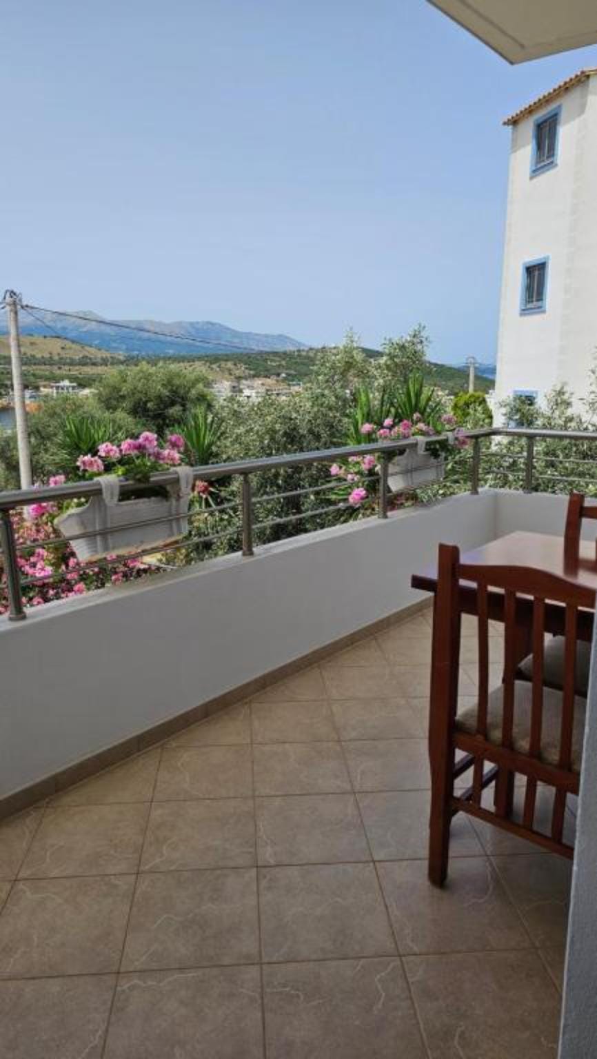 Vila Malo  Apartment hotel in Ksamil