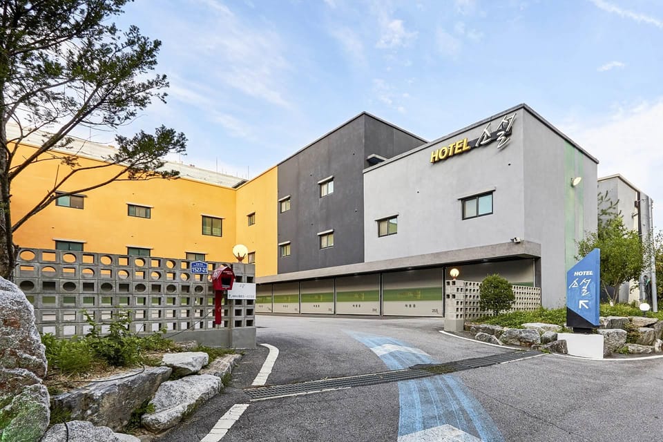 Yeoju Hotel Forest Motel in Gyeonggi-do