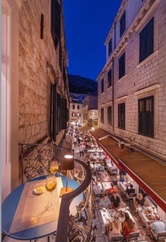 Dubrovnik PALACE Old Town - "W apartment" Hotel in Dubrovnik