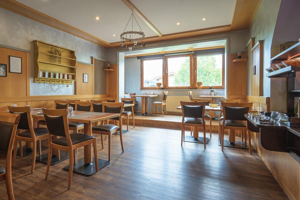 ROJ Rooms & Suites Hotel in Zell am See
