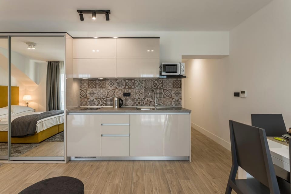 2NIGHTSTUDIOS Hotel in Split